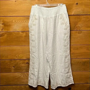 Tahari White wide leg elastic pants 55 linen 45 viscose embroidered pockets boho